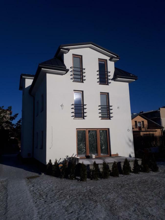 77 Krasnicka Apartment Lublin Bagian luar foto